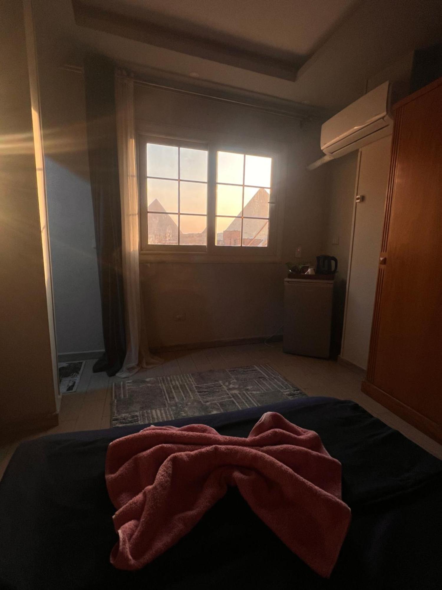 Imhotep Pyramids View Inn Kafrat al Jabal Екстер'єр фото
