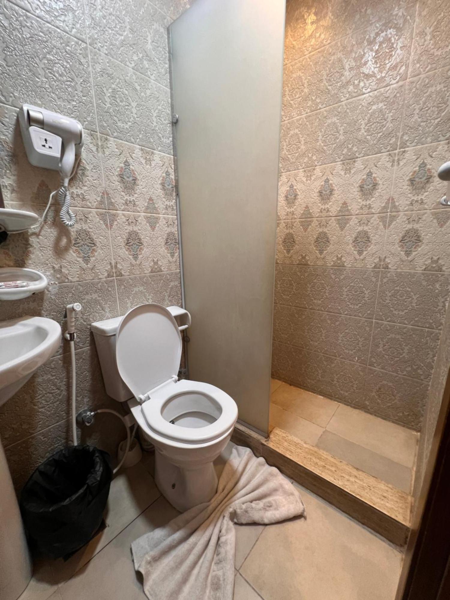 Imhotep Pyramids View Inn Kafrat al Jabal Екстер'єр фото